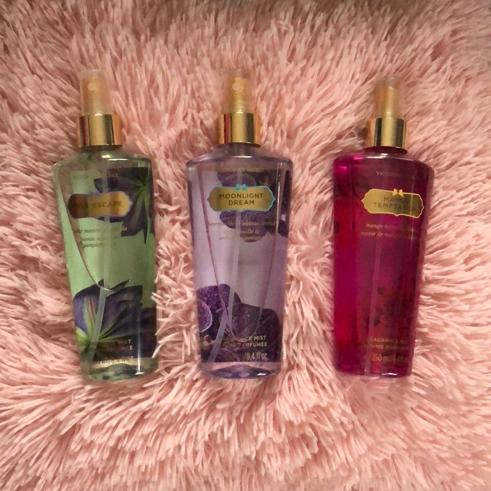 Victoria secret spray💕price is for all